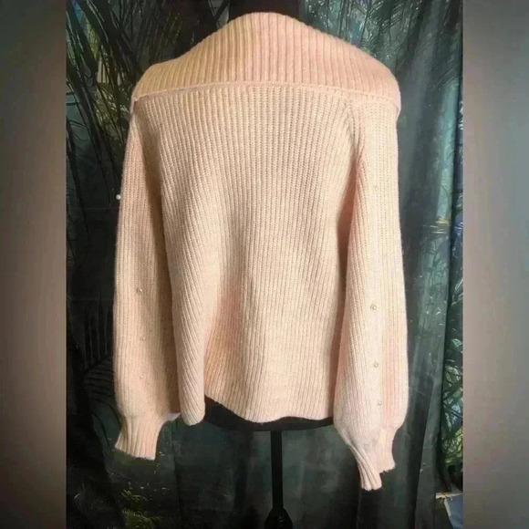 Chic Pink Off-Shoulder Sweater - Picture 6 of 16